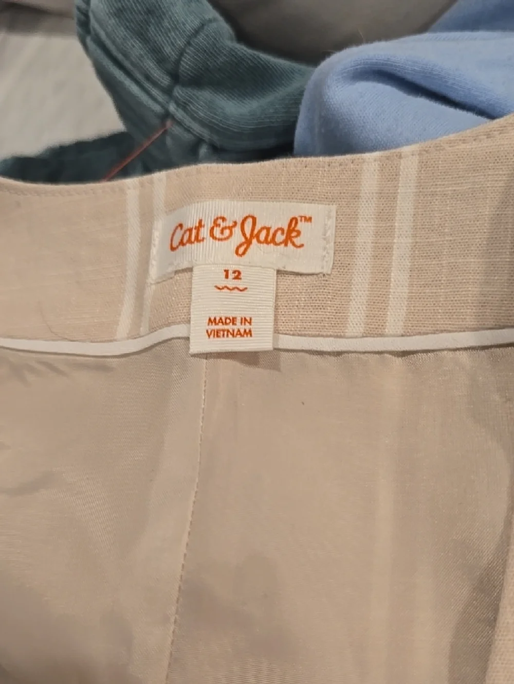 ❤️10/$13 New Without Tag Cat & Jack Beige Striped Waistband Vest